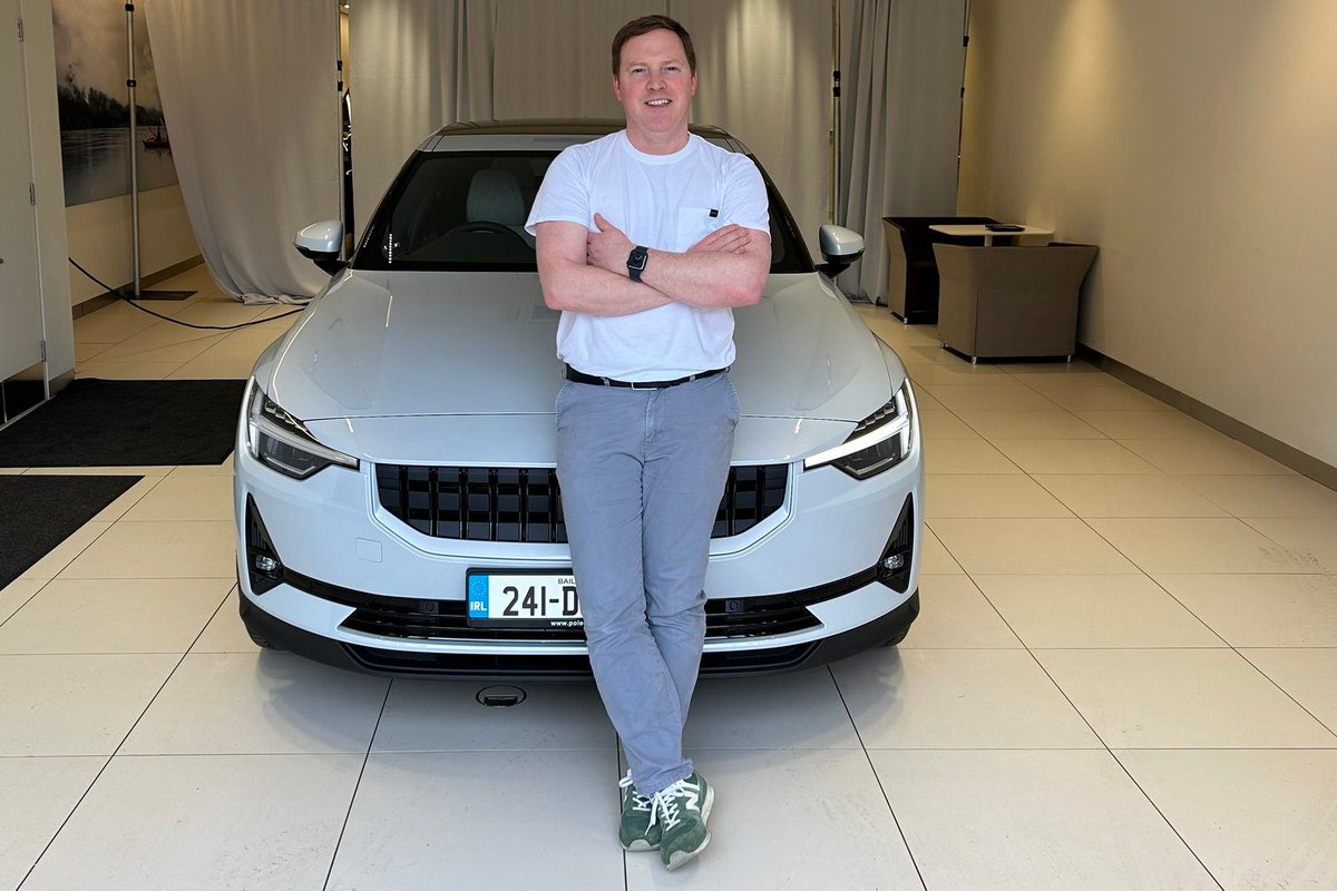 Our Editor, @Shane_O_D, shares why he's sticking with electric vehicles despite market dips. From a family-friendly Polestar 2 to enduring battery myths, discover the perks of EV ownership & why he believes it's a smooth ride ahead. Read the story here. buff.ly/3TQUfWf