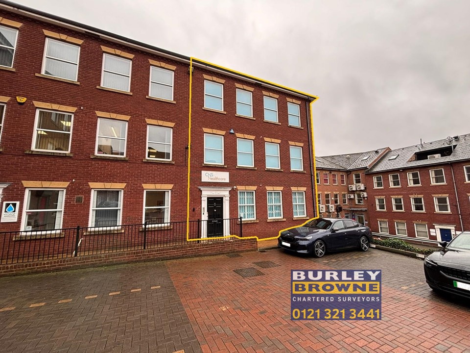 BurleyBrowne's tweet image. Located on the popular and well presented Wrens Court development within the heart of #SuttonColdfieldTownCentre - 1 Wrens Court offers ground, first, second &amp;amp; third floor office accommodation FOR SALE of 3,197 sq ft.  #Carpeting #PerimeterTrunking #CATIILighting #CarParking