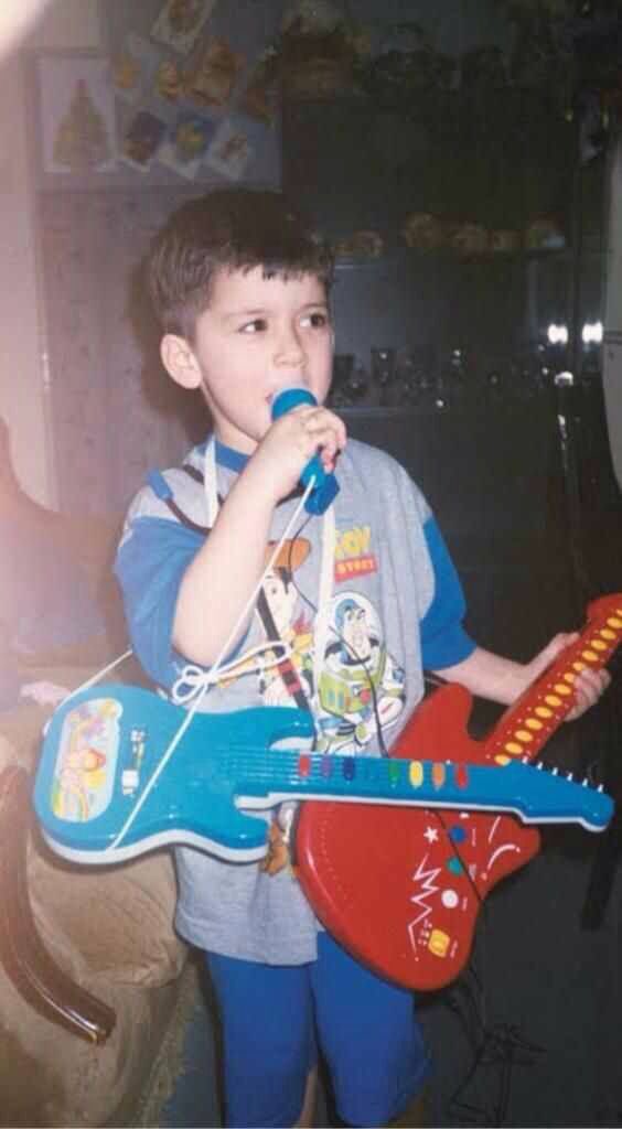 zaynsniltt's tweet photo. “I know from all the years that my feelings nеver change” 
#Alienated https://t.co/svxOjJBevn