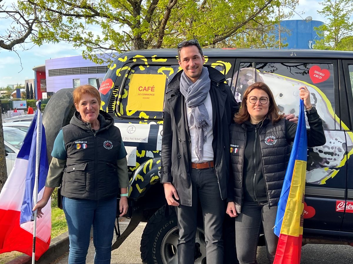 [#Partenariat]
 🏁 Le <a href="/Rallye_Gazelles/">Rallye Aïcha des Gazelles du Maroc</a> 2024 est lancé !

Le <a href="/centrepatrim/">Centre du Patrimoine</a> était auprès de Sandy et Gaby (équipage 112) lors de leur départ de #Toulouse pour leur souhaiter bonne chance dans cette belle aventure ! 🙌

➕ d'infos : cutt.ly/Lw4PsHAw

#Gazelles2024 #RAG24