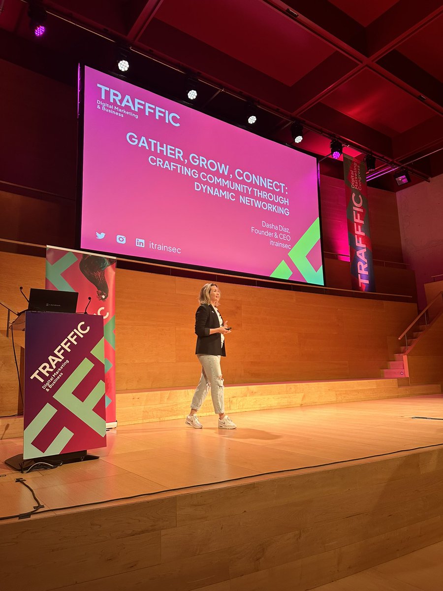 TRAFFFIC tweet media