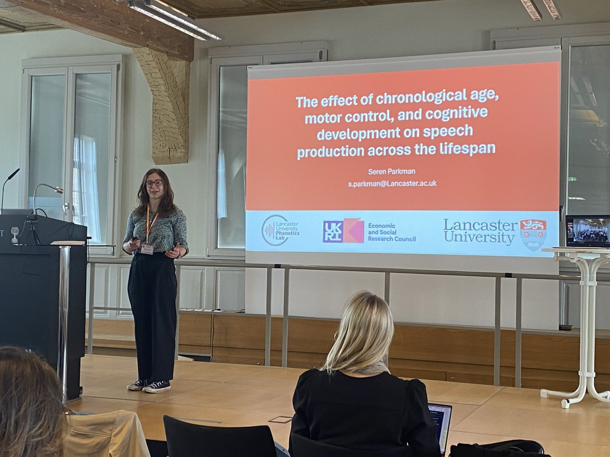 Had a lovely time presenting at the Conference on Corpora for Language and Aging Research (CLARe6) this week. Thank you to everyone for your great questions and advice. Looking forward to more discussions on ageing soon! @LAEL_LU @PhoneticsLab @NWSSDTP @ESRC