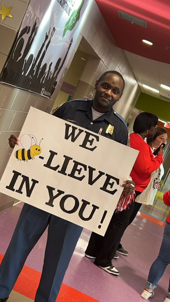 5thgradeChamp tweet media