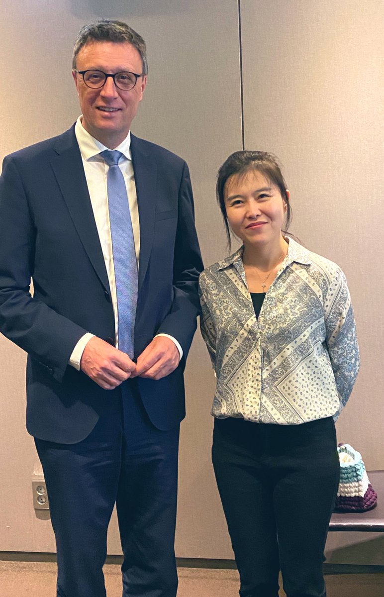 Meeting former group members Professor Kayo Nozawa in Tokyo and Professor Jinmi Choi in Seoul.