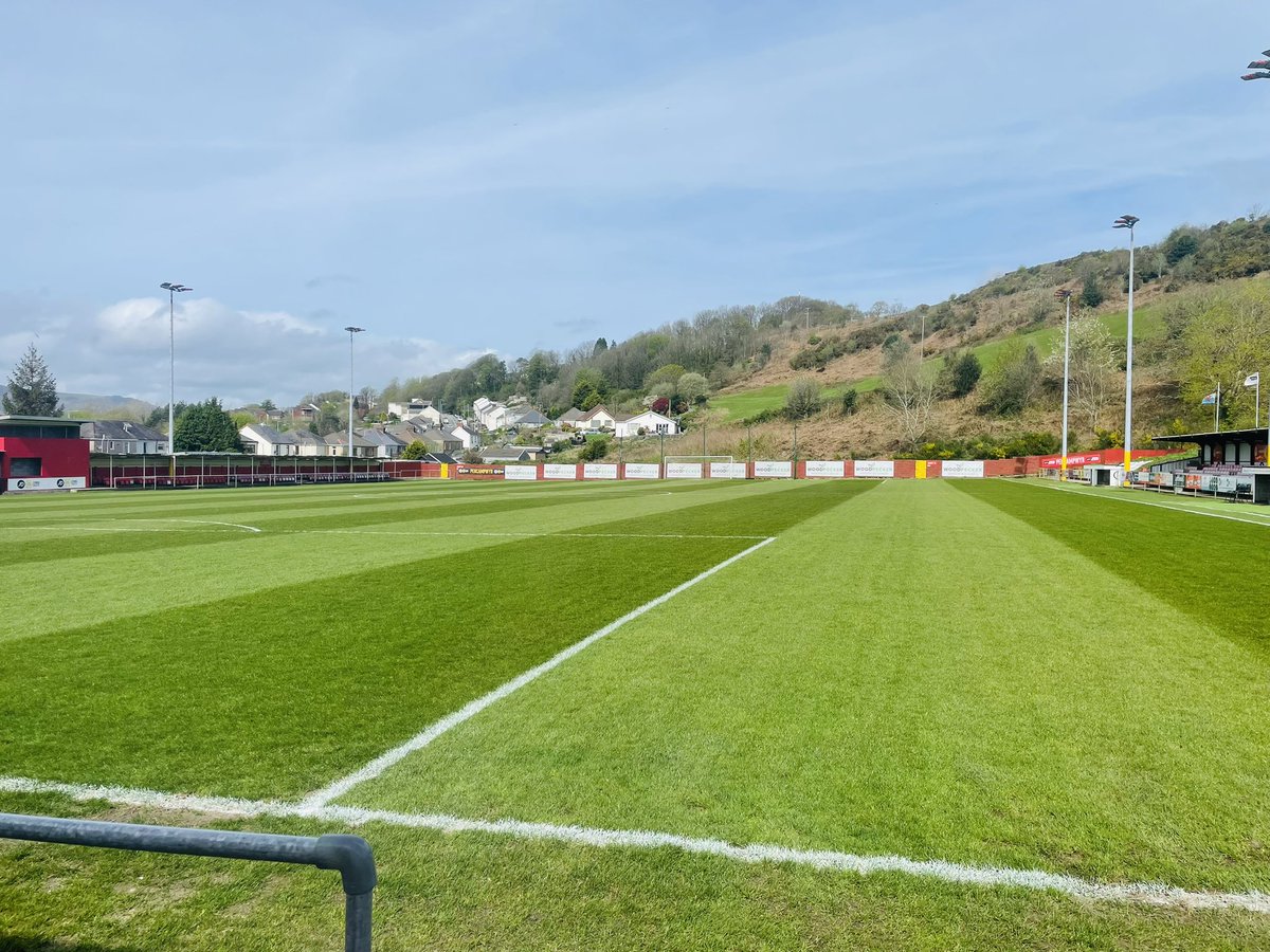 Well happy with Old Road coming out of winter into spring, one of the most used pitches in Wales and one of the wettest I’ve known. It will now be hosting Cymru Premier football next season⚽️