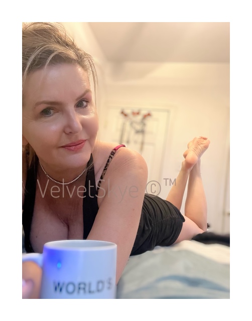 When people say 'it's better than sex' they are clearly not doing it right! No make up, messy hair don't<a href="/tag/mvsales"class="tags"><span>#mvsales</span></a>