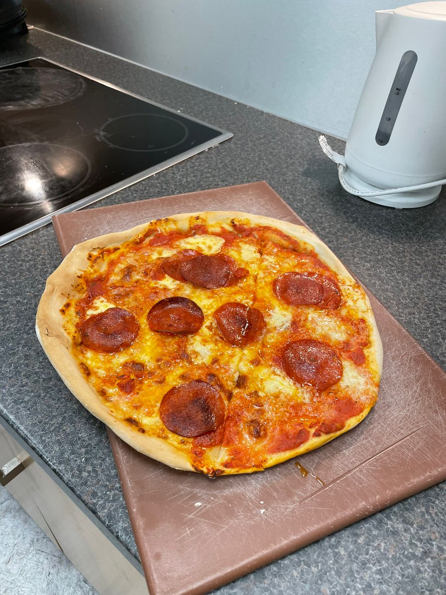 A great example of the flexible and tailored approach of our one-to-one sessions! One of the young people supported by our @BBCCiN funded Personal Development Service decided to spend his recent session making a pizza while talking about personal development 🍕 #YouthLed