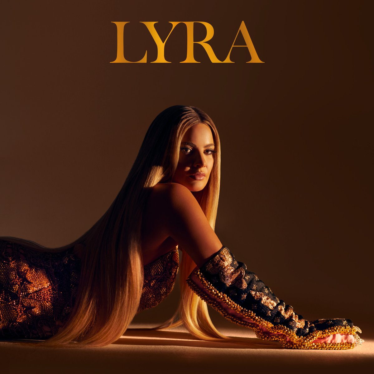 ⚜️ 'LYRA' IS OUT NOW ⚜️ The wait is finally over, the highly-anticipated debut album from @thisislyra 'LYRA' is OUT NOW! Featuring the chart-topping singles 'Chess,' 'Drink Me Up,' ‘Queen’ and 'Edge of Seventeen'. “Soulful, cool and vibrant, Lyra's debut feels both