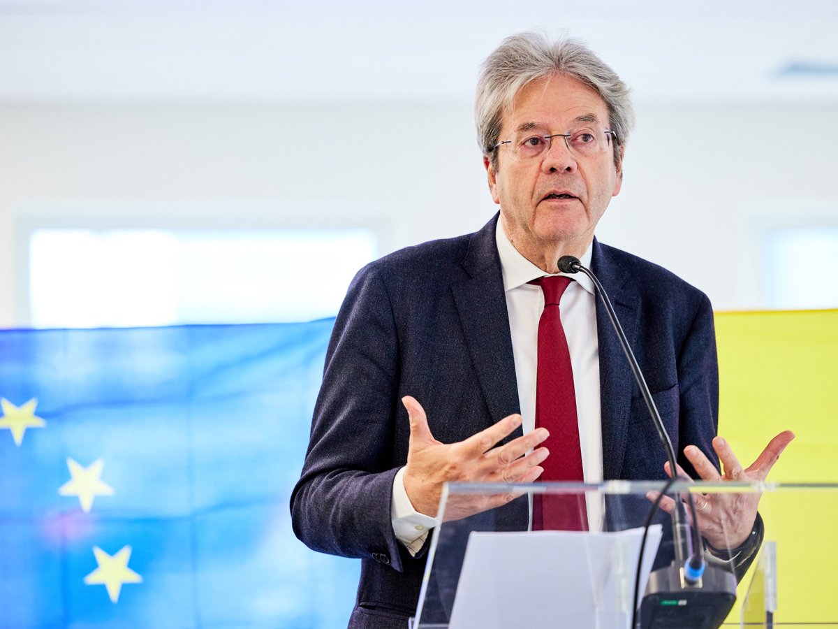 📅 APRIL 17 at 2 PM ET: 2024 has a lot in store as both the EU & U.S. hold political elections. Hosted by @IERES_GWU during #SpringMeetings, @PaoloGentiloni @ecfin will explain what is at stake for the transatlantic community in this pivotal year. RSVP: bit.ly/4cOYBpD