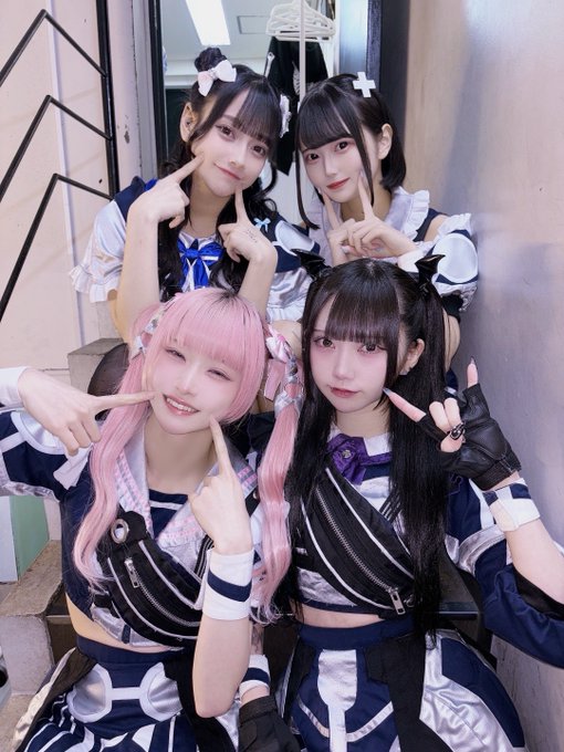 Twitterのコスプレ画像17