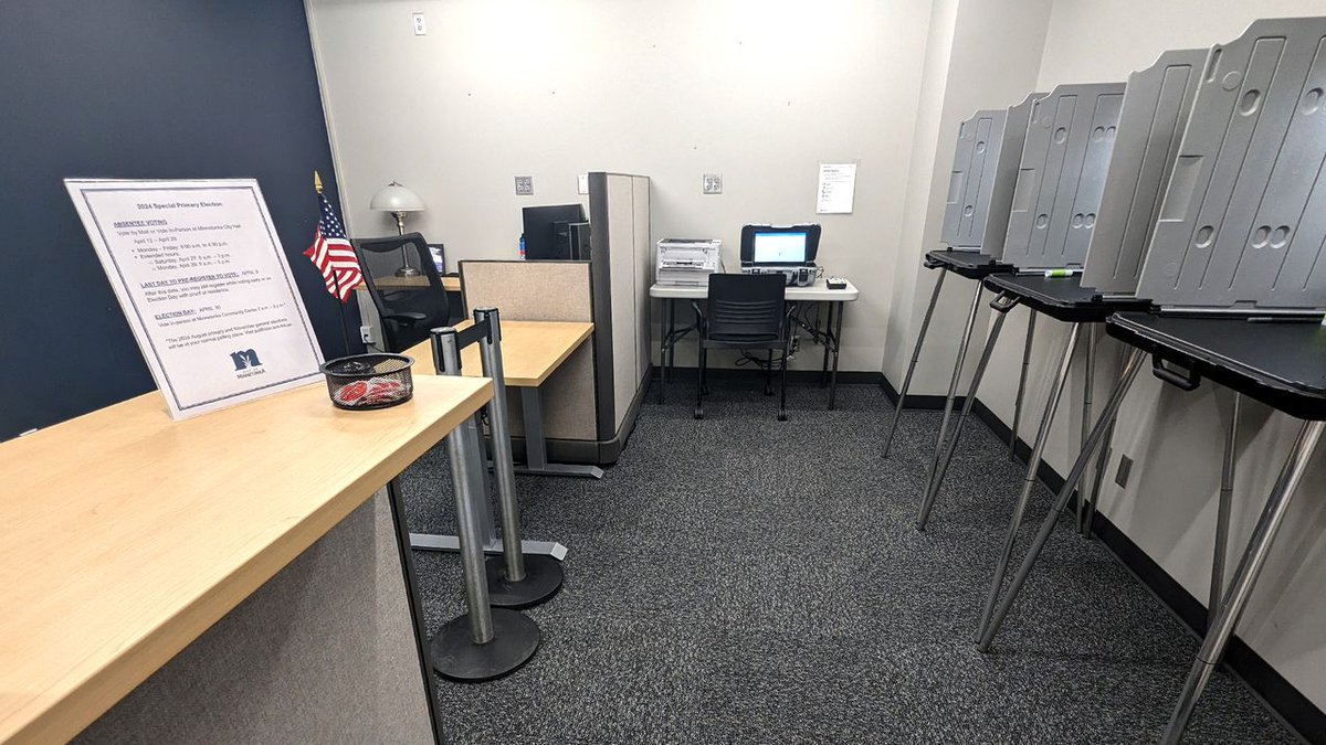 Absentee voting for the primary special election for @Hennepin Commissioner District 6 is now open. Voters can vote by mail or in person through April 29. In person absentee voting M-F, 8 a.m.-4:30 p.m. at Minnetonka Community Center. More info: minnetonkamn.gov/elections