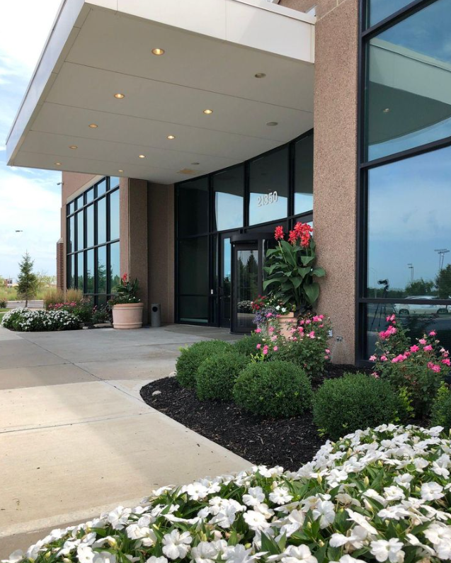 Ball Event Center is conveniently situated only a moment from major highway access. Your guests will also appreciate our easy free parking. Ball is dedicated to making your event as flawless as it is memorable! balleventcenter.com #kceventcenter #kcevents #kcweddingvenue