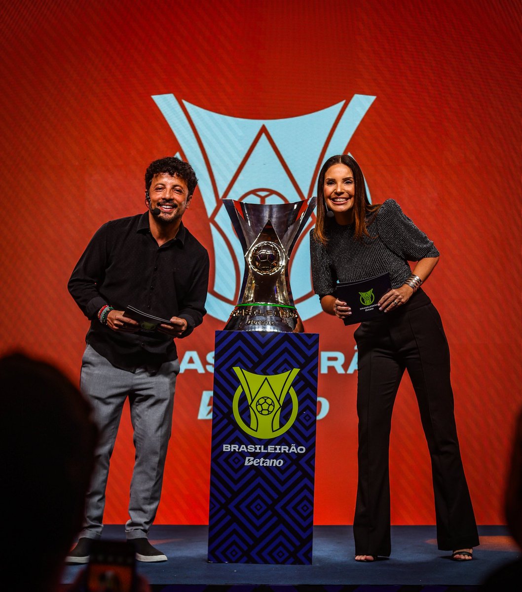 O melhor do Brasil… #ÉoBrasileiro! A taça do #BrasileiraoBetano, a mais desejada do país! 🏆

📸 Rafael Arantes / Brasileirão Betano