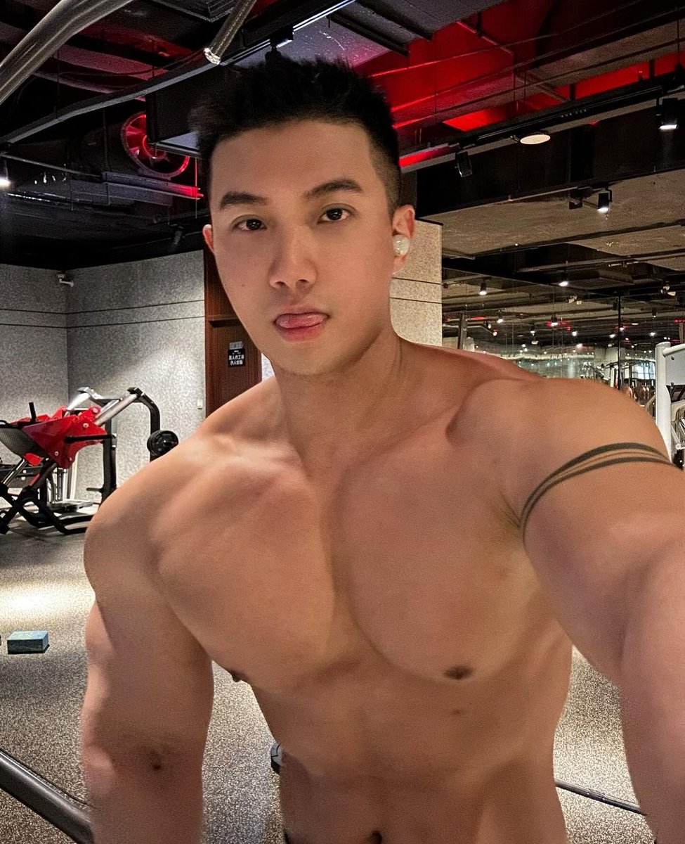 Asian Men X (@AsianMenX1) on Twitter photo 2024-04-12 14:56:39