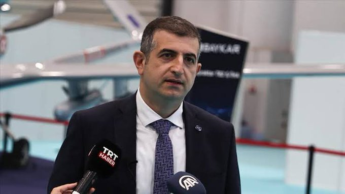 Baykar CEO’su Haluk Bayraktar: Bir kez daha yalan rüzgarı ve kara iftirayla karşı karşıyayız. Bu kez iftiranın sahibi İBB Başkanı Ekrem İmamoğlu’nun kampanya yöneticisi çıktı. Akabinde “Alevilerin pkk’sı olmalı” diyen ve dhkp-c’li teröristlere güzelleme yapan bu kişiye arka…