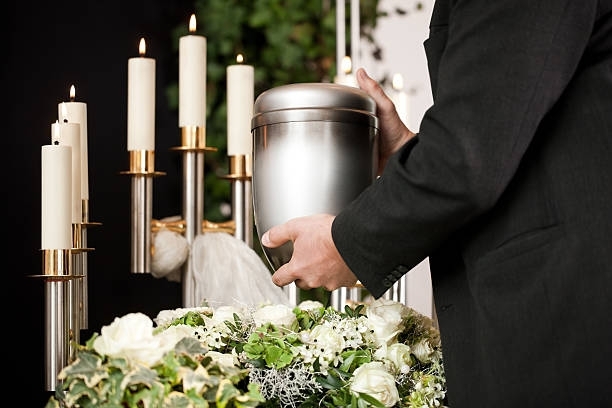 CremationSource's tweet photo. At Cremation Source, we're committed to providing transparent and compassionate cremation services to families in need. Visit our website to learn more about our services and how we can support you during this difficult time. https://t.co/MdZotGxNL9 https://t.co/8j5B22x5qT