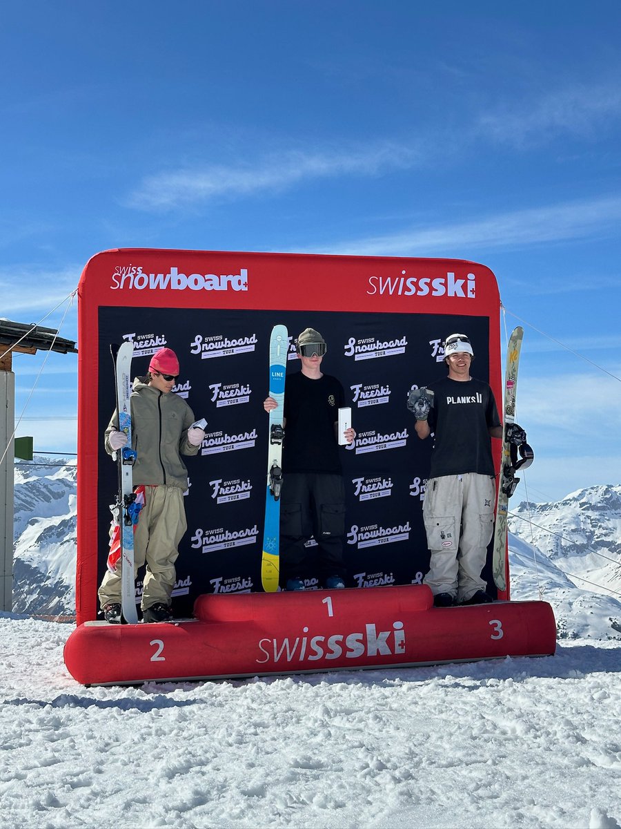 First Europa Cup 🥇 for Chris McCormick 🥹 Ending the season in style with another @fisfreestyle Europa Cup podium and his first Europa Cup gold 🥹💪 #gbsnowsport