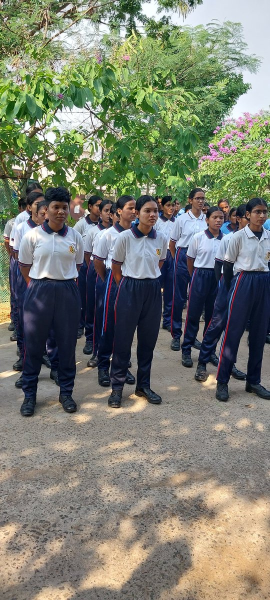 NCC_RDWU's tweet photo. Our cdts at the OT selection trial held at Rajdhani College this morning by staff @1orissagirls to begin the process of team building for AITSC 2024.
@RDWUniversity 
#NCC #ObstacleTraining #TSC #Team #Selection https://t.co/HFCVmsgGmC