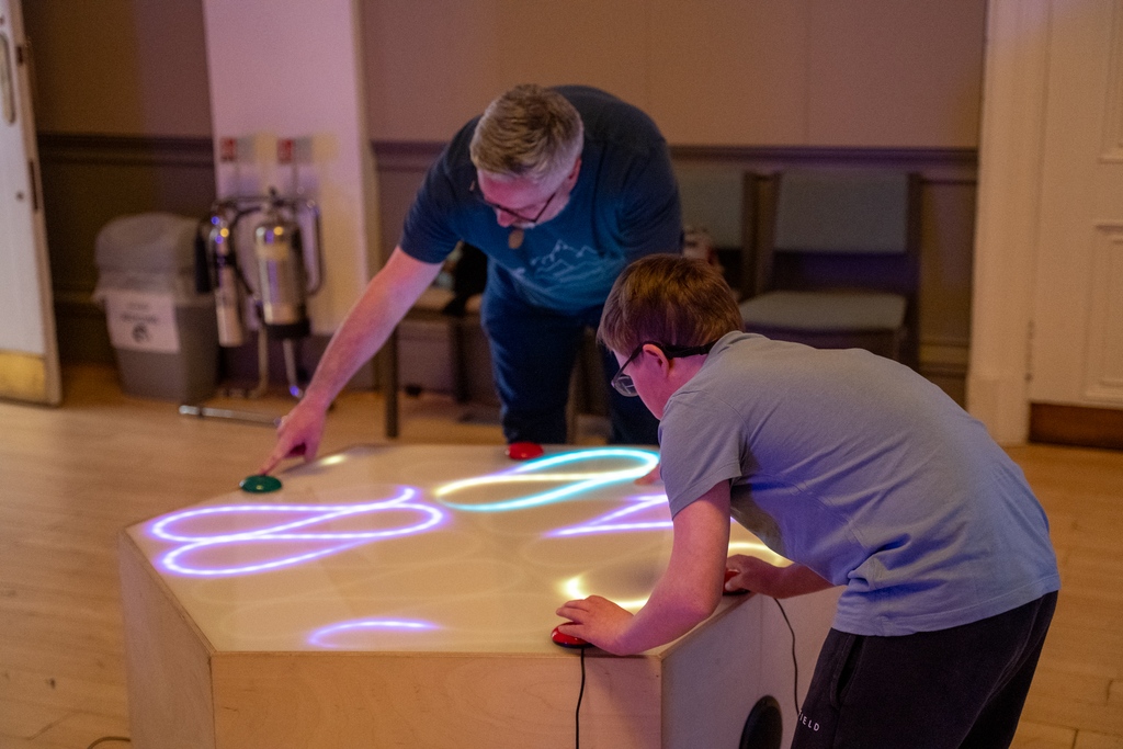 The wonderful people at Soundplay Projects are back with their Ambient Arcade at the Music Hall tomorrow to offer a fantastic family day out! Suitable for children (and adults!) of all ages. No booking is required, just drop in and be prepared to have fun! @soundplaydome