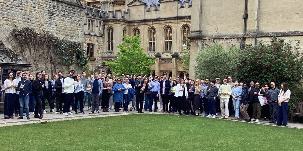 Politics_Oxford's tweet photo. So that's (just about) a wrap on Oxford Spring School! It's been a great week! Pictured is the 2024 OSS delegate group at Brasenose College for our drinks reception yesterday evening, with the famous Radcliffe Camera in the background! #OSS2024 https://t.co/hl8bHSztsI