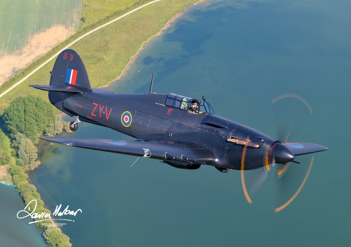 Air Show Announcement! We are pleased to be welcoming a flypast by both Battle of Britain Memorial Flight Hawker Hurricanes at the Best of British Air Show Sunday 12th May. Tickets continue to sell fast, secure yours now. shuttleworth.org/best-of-britis… Photo Credit: Darren Harbar