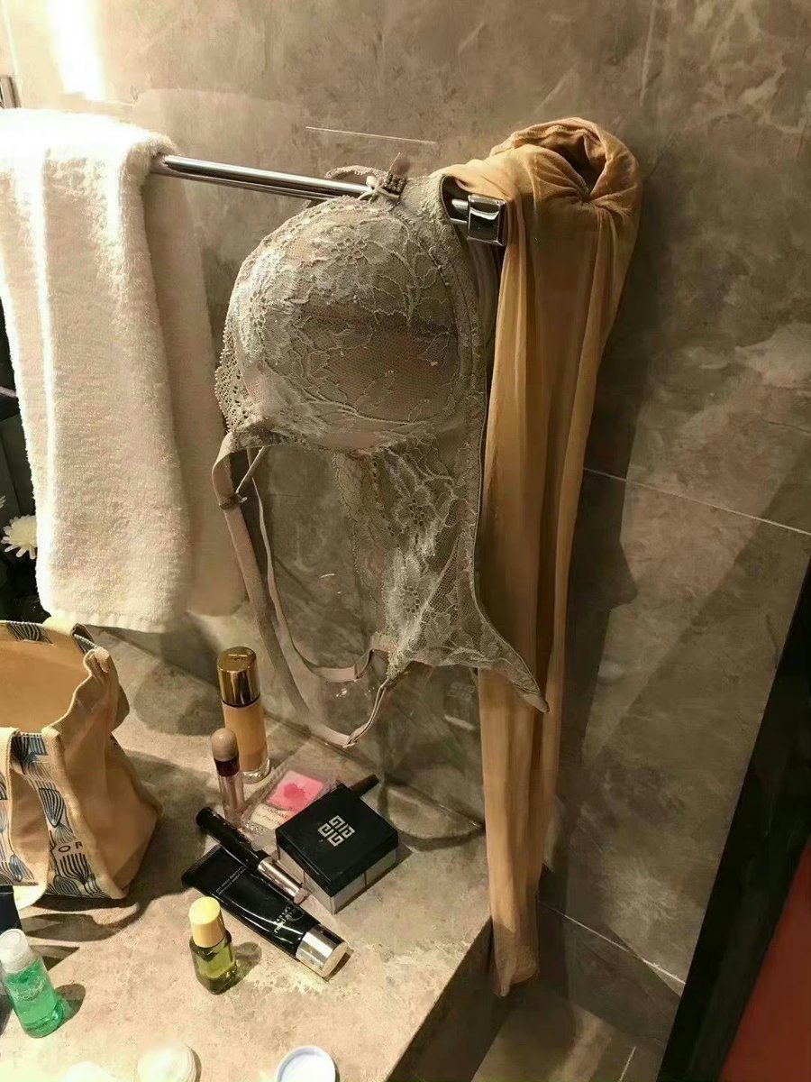 要週末咯...如果給你一次免費跟我愛愛的機會🉐
你想要跟我去哪裏做🚗🏠
1-浴室
2-野外
3-厠所
4-車震
5-海邊
6-妳自己選一個地方❓
#轉推留言+❤️告訴我
#轉推抽一位免費約一次