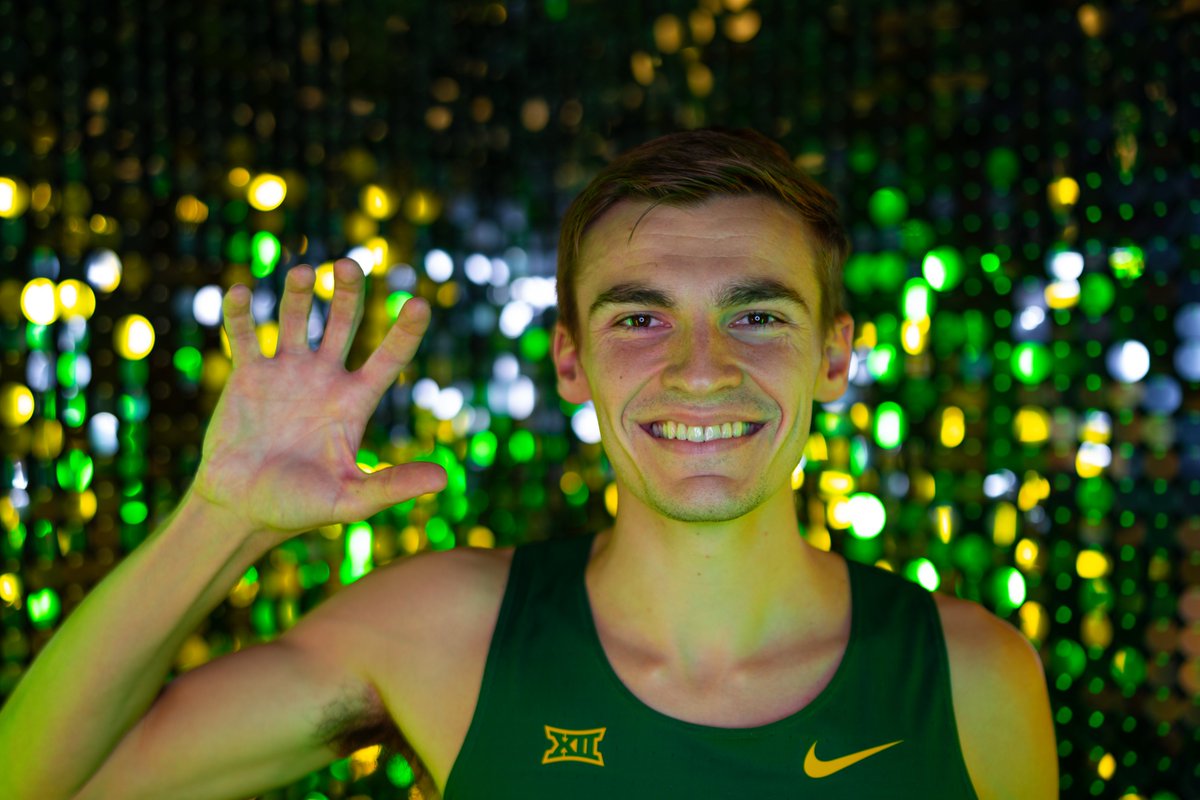 A QUICK START FROM THE BRYAN CLAY IN CALIFORNIA! 👀👀 Ryan Hodge improves his 10k PB by just under a minute to become the No. 3⃣ all-time performer at Baylor! ⏱️ 30:02.04 #SicEm 🐻