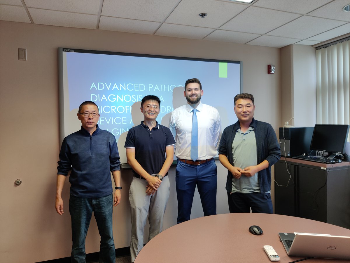 med_device_SIU's tweet photo. Langdon B. Briles successfully defended his Master's degree. His thesis is to develop an advanced pathogen diagnosis platform toward precise antibiotic stewardship. Congratulations!  Great job! https://t.co/NIzuty4dF1