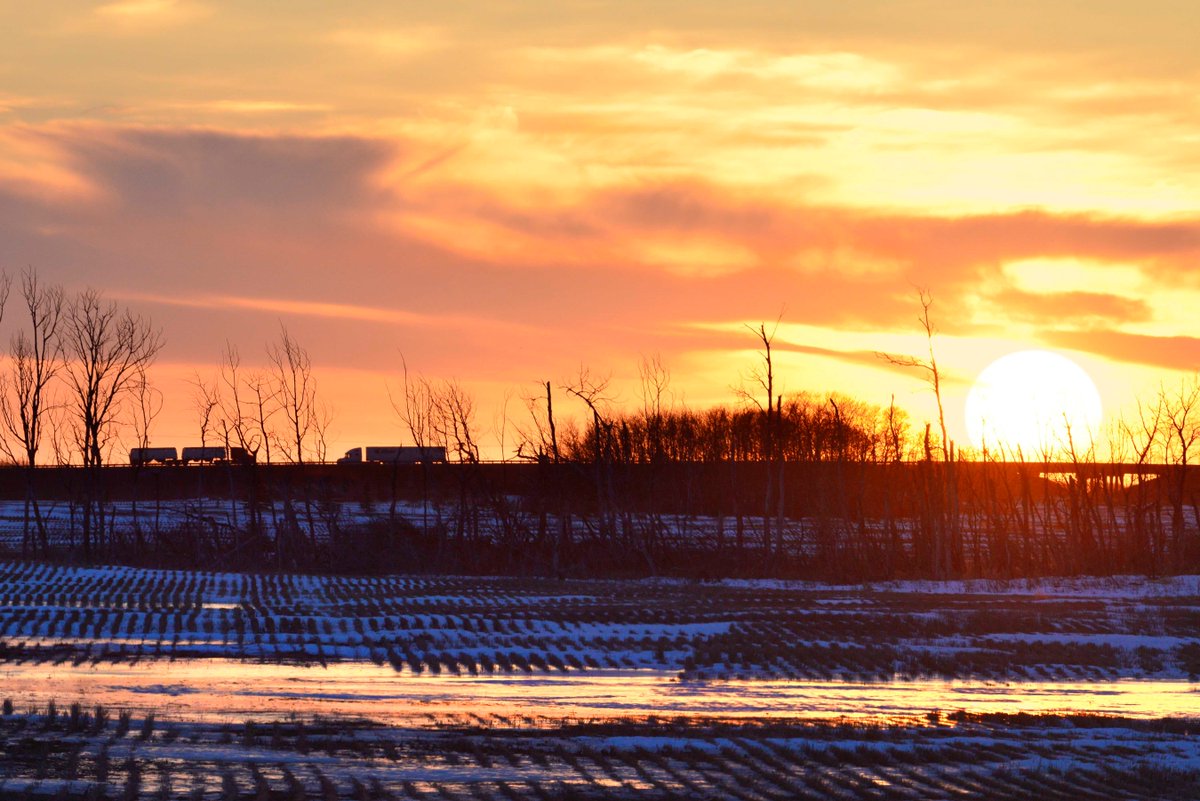 The Your Saskatchewan photos of the day for April 12 was taken by John Perret near Saskatoon. MORE SASKATCHEWAN PHOTOS: trib.al/dBUefM7