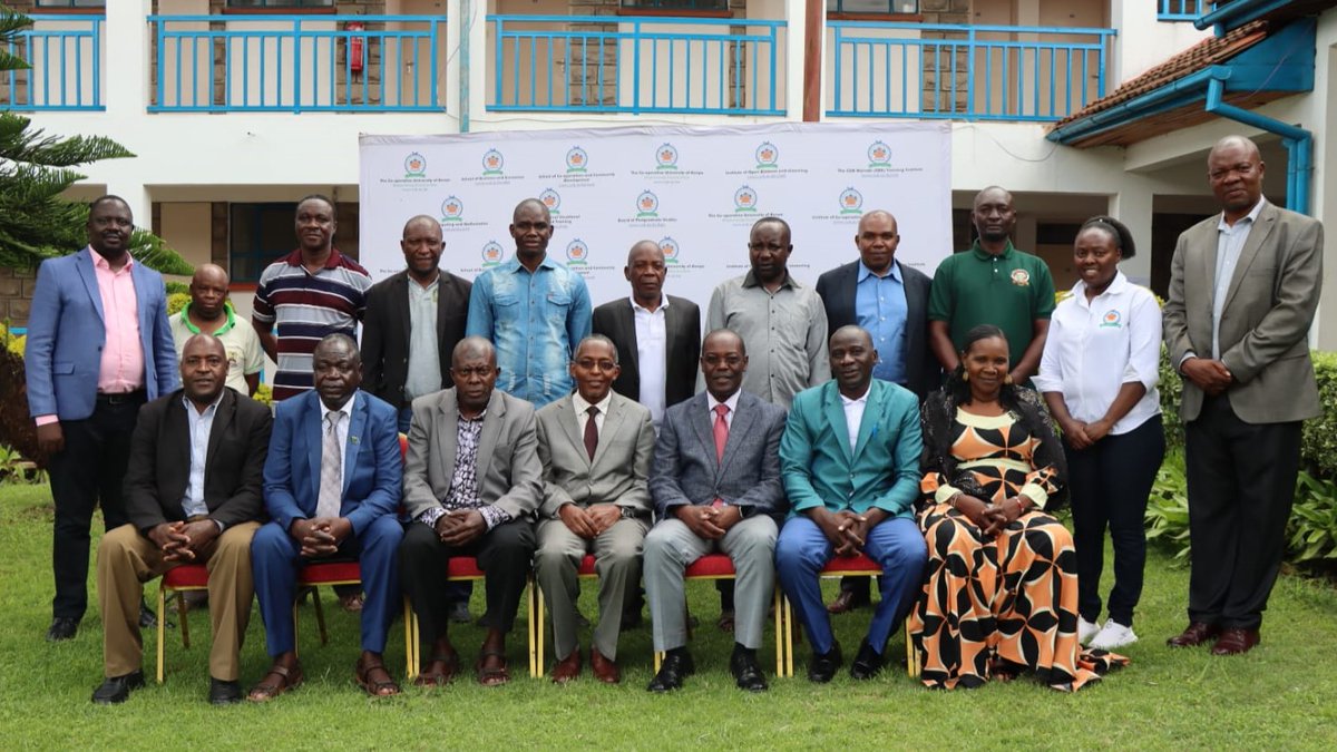 Earlier today, 🇹🇿's Western Zone Tobacco Growers Co-op. Union (WETCU) delegation paid a courtesy call to @CoopVarsityKE on benchmarking trip within the Ministry of Co-os & MSMEs Devt. The team was accompanied by officers from @Ushirika_Kenya. @CsChelugui @vc_cuk @Prof_IKNyamongo