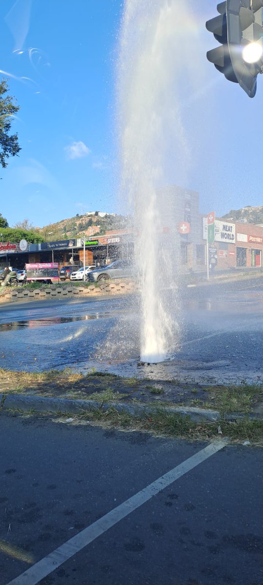 Cruickshank5's tweet photo. @JHBWater massive burst pipe under road.  Corner Pendoring and Bagley Terrace. Opposite El Corro shopping centre in Northcliff. Road is going to collapse and thousands of litres being lost https://t.co/umVW6GONLa