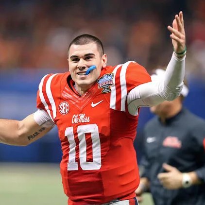 JUCOFFrenzy's tweet image. Never Give Up On Your Dreams, No Matter How Painful And Difficult Your Journey Is.. #JUCOPRODUCT #EMCC #OLEMISS