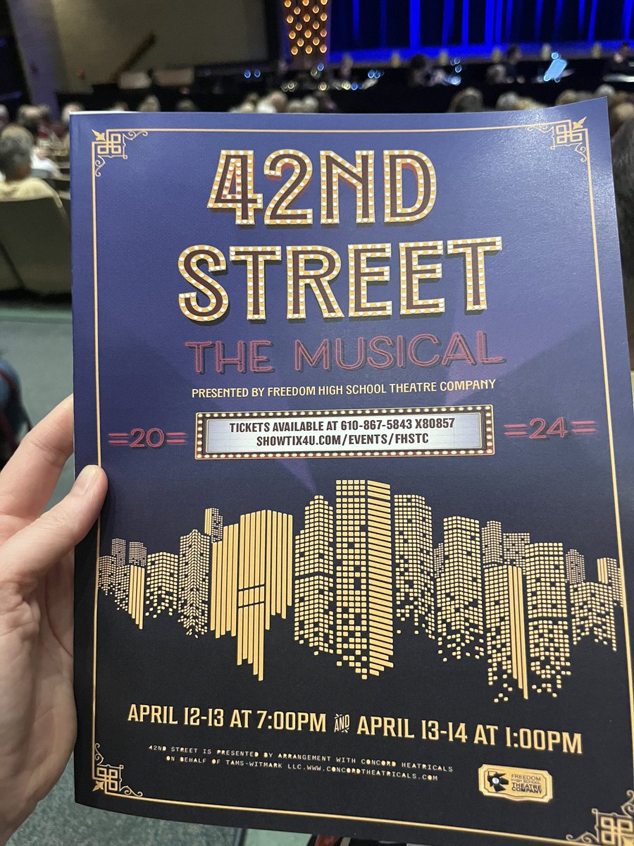 Blown away doesn’t capture how amazing 42nd Street is. If you haven’t gotten your tickets yet, run! @BethlehemAreaSD @_fhstc @basdjacksilva @Leesonscience