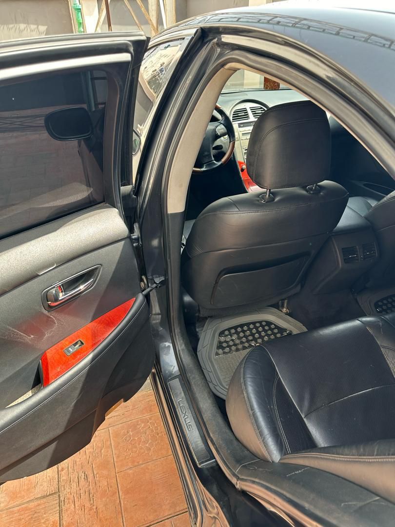 abujawhips tweet media