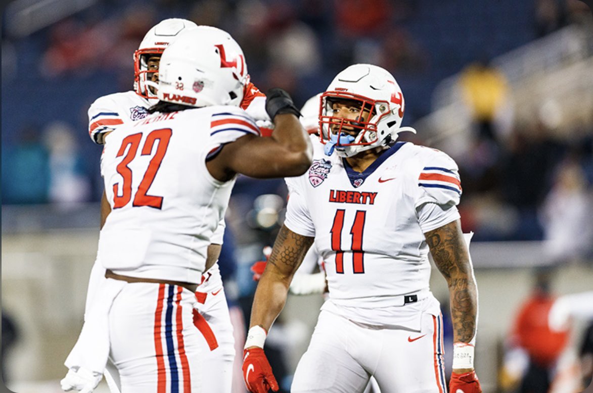 Blessed to receive an offer from @LibertyFootball 🔵🔴 @wpg_coach_rip @HA_Hawks_FB @CraigBowman2 @BHoward_11 @Tony_TDUB @LawrencHopkins @MacCorleone74 @Coach_CJBailey