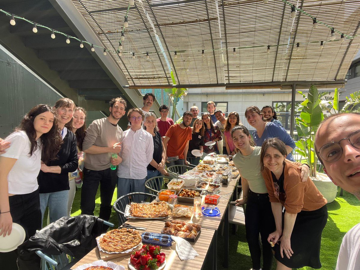 gabaldonlab's tweet photo. Today we had a lab #hackathon . We decided on transversal needs for common resources to improve how we work, we divided in small groups and worked hard, with a deserved break to taste delicacies cooked by ourselves!!! #TeamworkMakesTheDreamWork 
💪 📈🍽️ https://t.co/8gPAy6lKK4