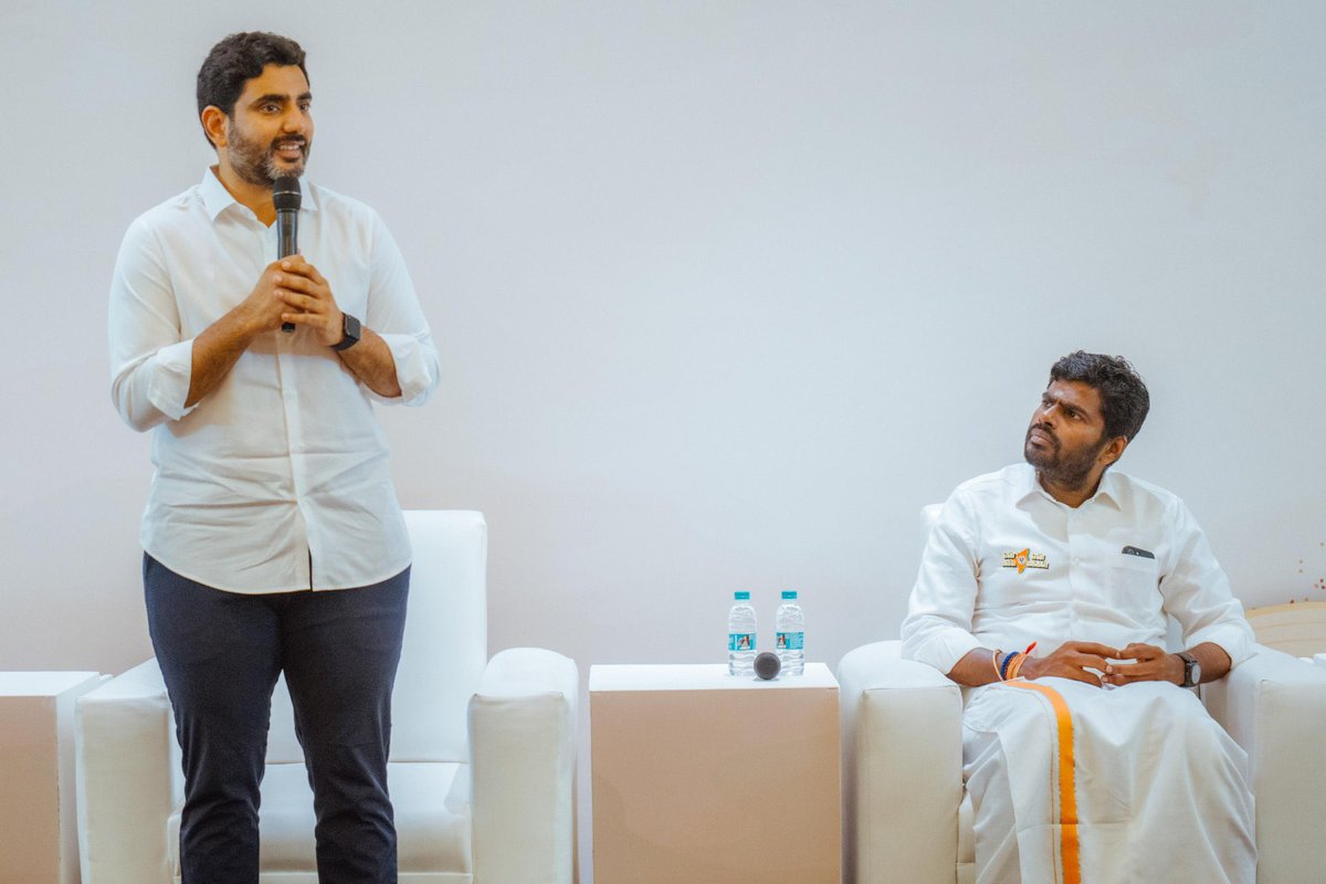 BJYM National President & MP Shri @Tejasvi_Surya joined BJP State President & Coimbatore LS Candidate Thiru @annamalai_k avl and National General Secretary of TDP Shri @naralokesh garu in a gathering to address the contributors of Kovai’s growth story. Kovai is all set to gift 1