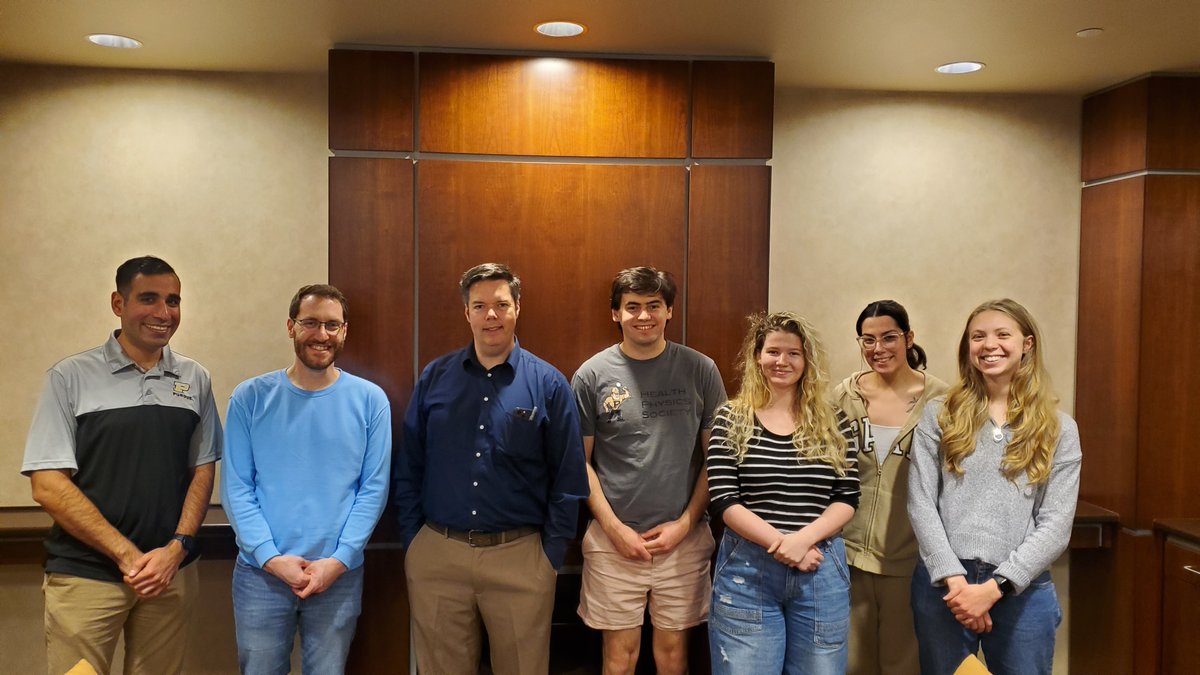 Yesterday, our Health Physics Society had an ice cream social with #alum Nuclear Medicine Physicist Patrick Byrne! If you want to support our student HPS club, please donate on April 24th as part of the #PurdueDayofGiving! dayofgiving.purdue.edu #purdue #healthphysics @hps_org