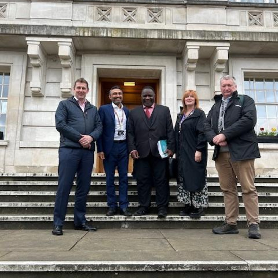 Saying Hello! Visiting Hackney Trading Standards John Herriman, CTSI's Chief Executive, was invited to visit the Hackney Trading Standards and Regulatory Services teams - based in East London. Read more about the visit: ow.ly/oUkp50Rf1To: #TradingStandards