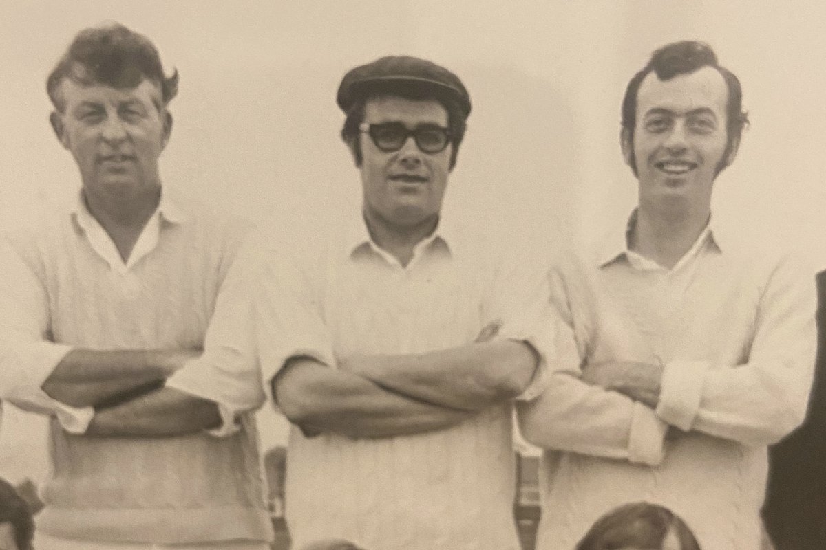 𝐆𝐄𝐎𝐅𝐅 𝐓𝐎𝐎𝐓𝐄𝐋𝐋 We are saddened to hear that Geoff (pictured centre) passed away last weekend. Geoff was an all-rounder who played with distinction across both our 1st and 2nd XIs. pctb.club/Wfg6h