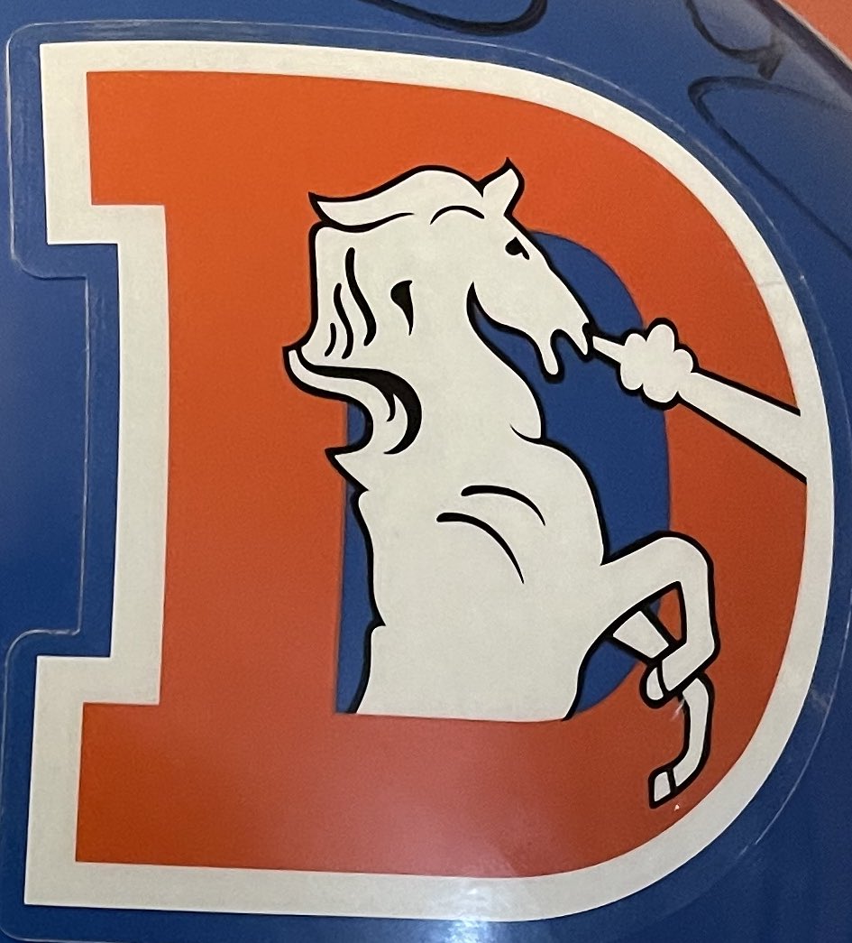 The @Broncos made a change to their helmet decal in 1992. They changed the horse and his snort. #BroncosCountry