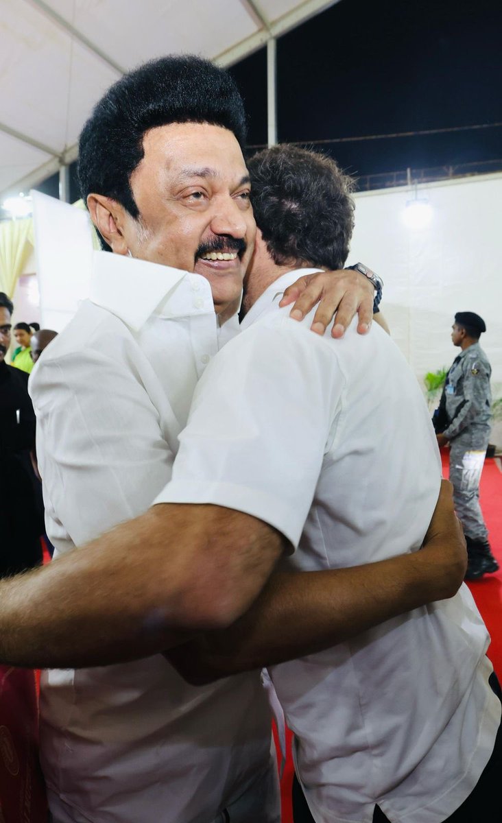I’ve not seen ⁦@mkstalin⁩ this happy! ⁦@RahulGandhi⁩ described MKS his brother, and added “I don’t say this about any other politician.” #Longlostfriends