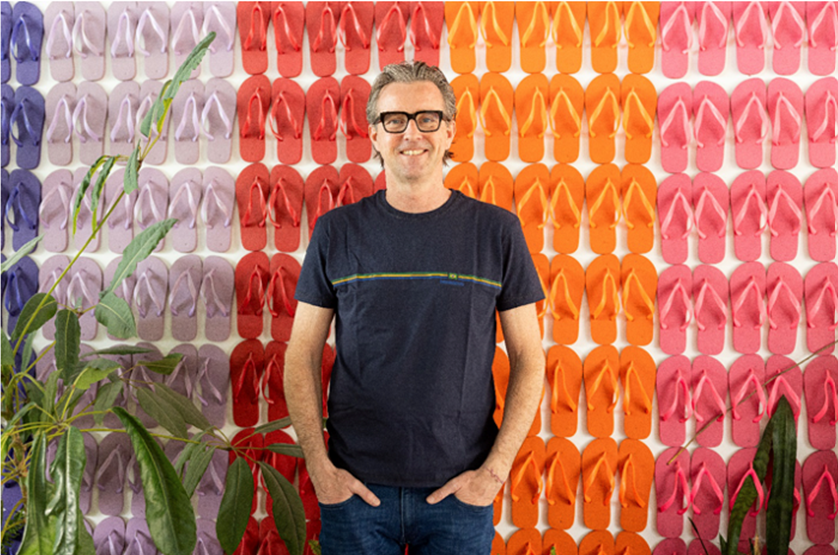 Alpargatas, the company behind Brazilian footwear brand @HavaianasEurope, has announced former Nike general manager Harm van de Camp as its new president.

Read more
#fashion #fashionnews #peoplemoves  
bit.ly/4aRh9nh