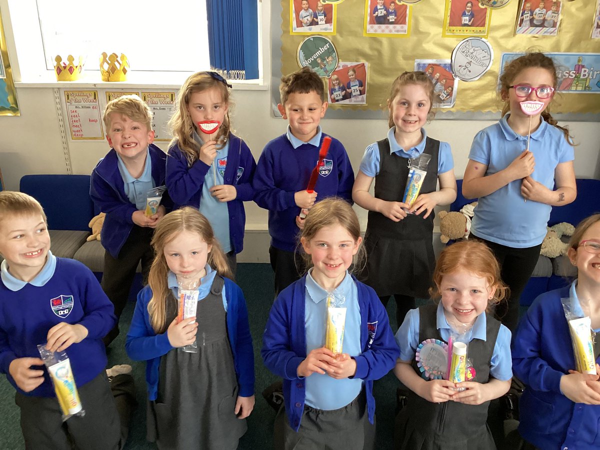 Year 1 had a great day learning about the importance of cleaning our teeth. A big thank you to healthy schools for our toothbrushes and toothpaste. @schoolshealthvog @ ecoschoolswales