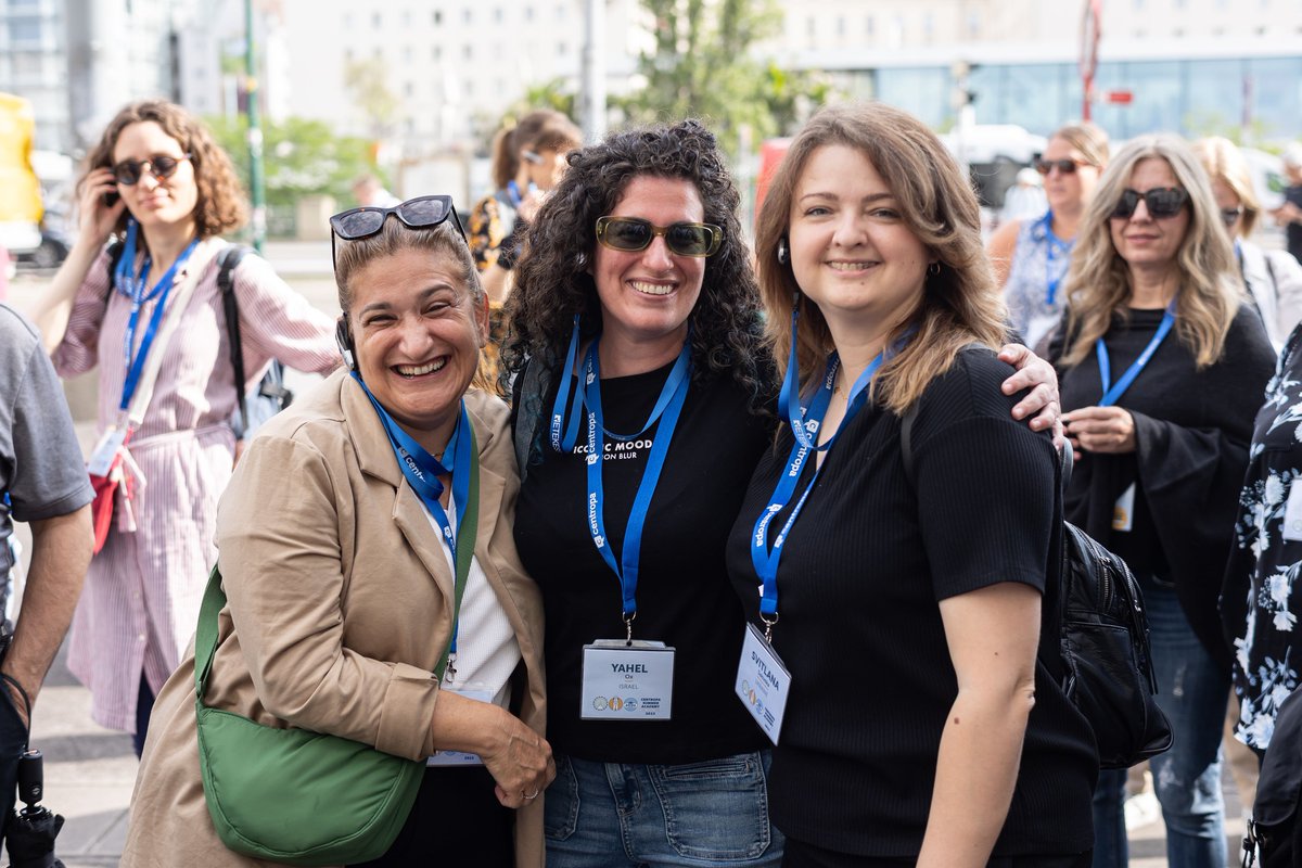 Centropa tweet media