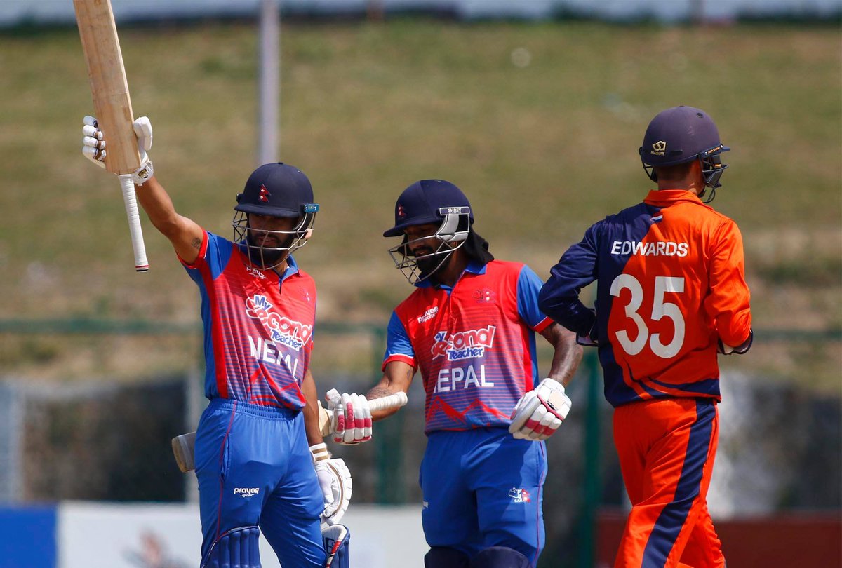 Fastest to 1000 runs for Nepal in T20i: 
1.  Kushal Bhurtel: 36 Match
2. Dipendra Singh Airee : 39 Match
3. Rohit Paudel: 44 Match 
These are the only three players to score 100 runs for Nepal in this format. 
Who has been your favourite? #NEPvMAL |