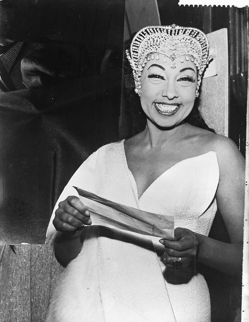 IntlSpyMuseum's tweet image. Today in #SpyHistory - Iconic entertainer, activist and WWII spy Josephine Baker died in Paris, 1975. She was 68.

Baker was awarded the Croix de Guerre by the French military honoring Resistance agents who fought with the Allies against Axis forces. 

bit.ly/3raaP3n