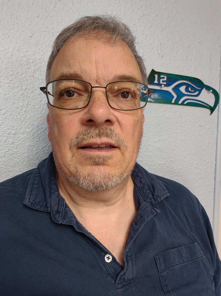 PioneerWA's tweet image. Happy Friday- #TGIF! Today, we spotlight Richard van Dommelen, #FoodServices #KitchenManager in #WhatcomCounty. He manages staff that prepares &amp;amp; delivers meals to programs north of Seattle. Richard said, "Food is important to all clients receiving a #SecondChance." #Gratotudepost
