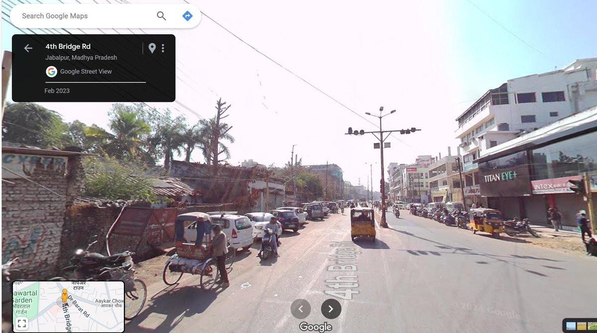 Why authorities in Jabalpur are indifferent towards building Footpaths/Pavements in the city? Even the places at the heart of the city lack footpaths, moreover, open culverts can be found there (Picture 👇).  
<a href="/MPRakeshSingh/">Rakesh Singh</a> <a href="/JagatAnnu/">Jagat Bahadur Singh 'Annu'</a> <a href="/jscljabalpur/">Smart City Jabalpur</a> <a href="/cbjbp/">CB JABALPUR</a> <a href="/jabalpurdm/">Collector Jabalpur</a>