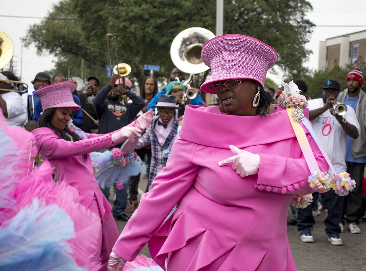 Single Ladies Second Line Parade this Sunday starting at 1pm! Get the route sheet from WWOZ's Takin' It To The Streets at wwoz.org/streets. 📷 Jamell Tate #secondlinesunday